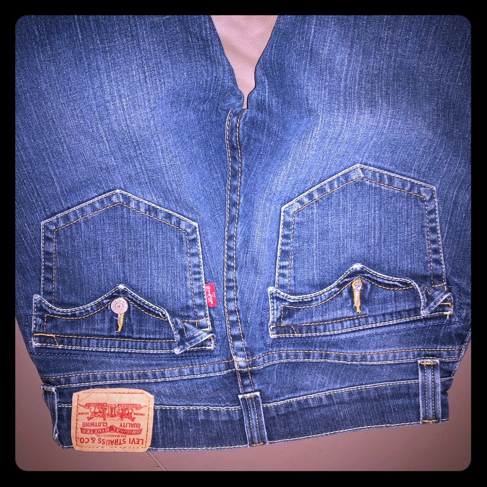Levi’s woman’s jeans